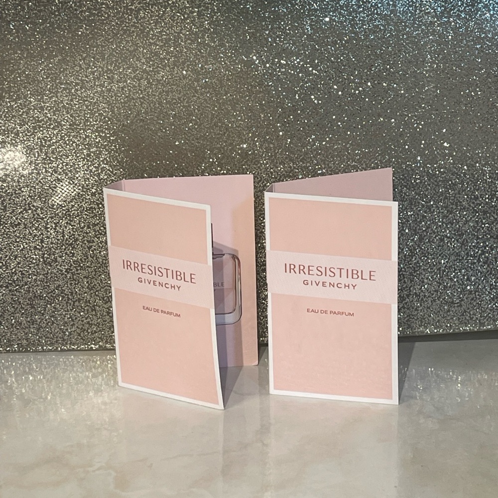 5 for $25 item 🌺 Givenchy Irresistible Samples x2